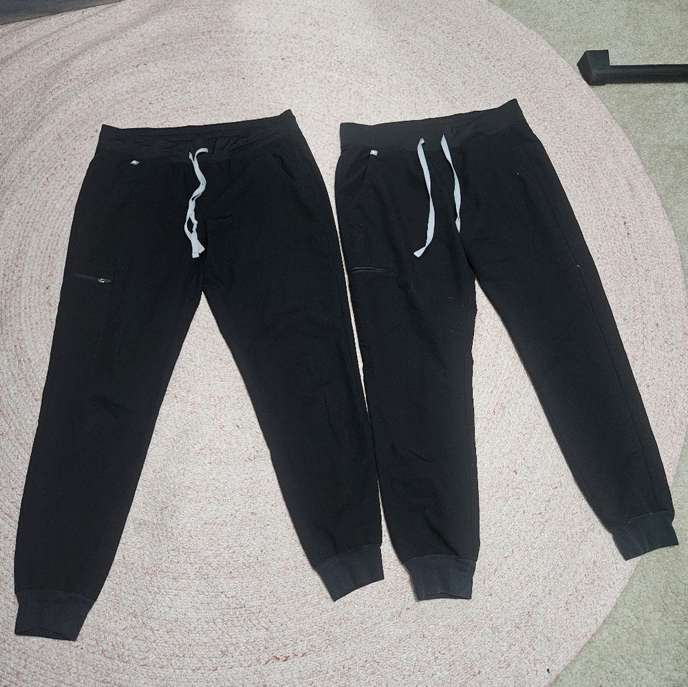 Figs scrub joggers, set of 2